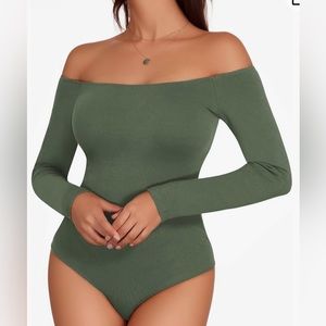 NWT Off The Shoulder Bodysuit